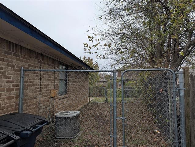 Foto del edificio - 6711 Ridgecrest Ct