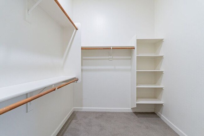 Foto del edificio - 2811 W Pollack St