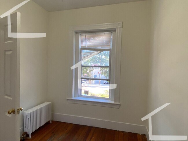 Foto del edificio - 75 Brighton Ave