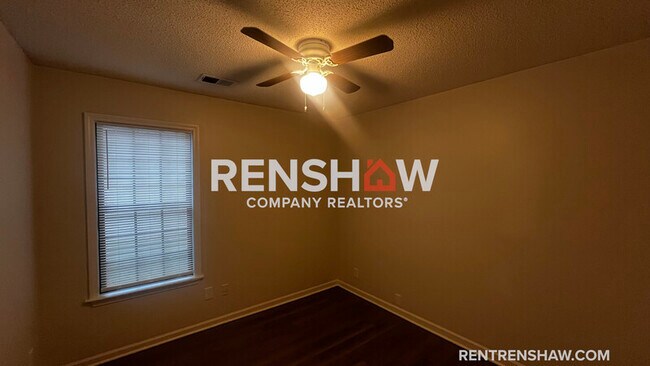 Foto del edificio - 4736 Mallard Ridge Dr