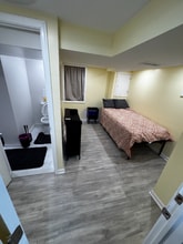 Building Photo - 4008 24th Ave