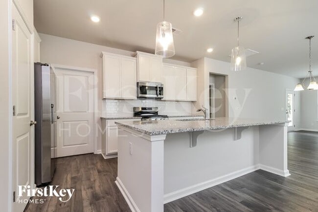 Building Photo - 477 Yoshino Cherry Dr