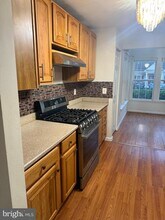Building Photo - 7530 Coxton Ct