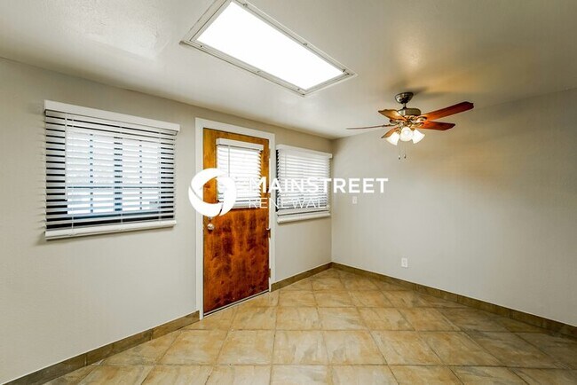 Foto del edificio - 4 Bedroom Pet-Friendly Home in TUCSON, AZ ...