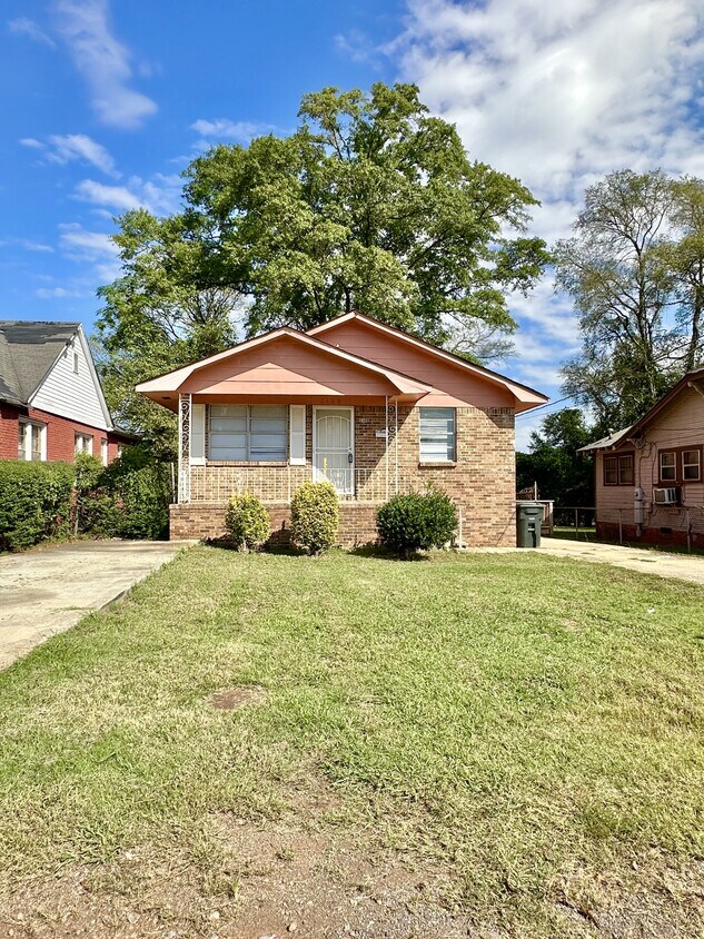 Foto principal - 2408 Powderly Ave SW