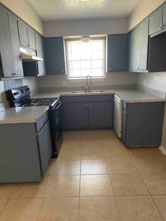 Photo - 3424 Heritage Ln (Forest Hill, TX)