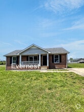Building Photo - 1300 Chucker Dr