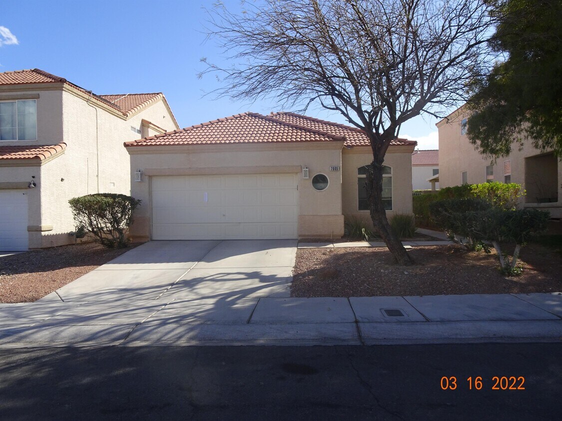 Building Photo - 7605 Eclat Ct