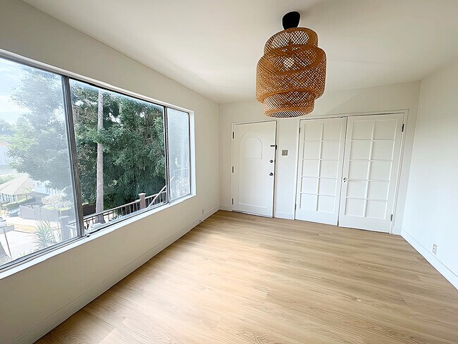 Foto del edificio - 849 N Vendome St
