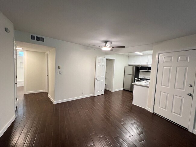 Foto del edificio - LAPALOMA243