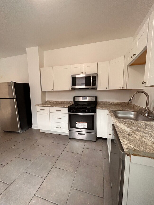 Foto del edificio - 1525 Overington St