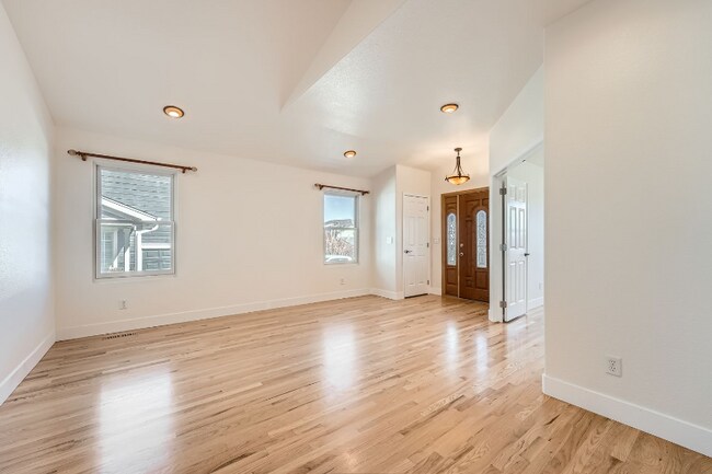 Foto del edificio - 6327 S Miller Ct