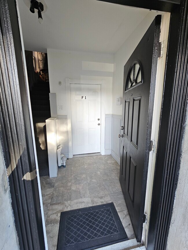 Foto del edificio - 719 S Central Park Ave