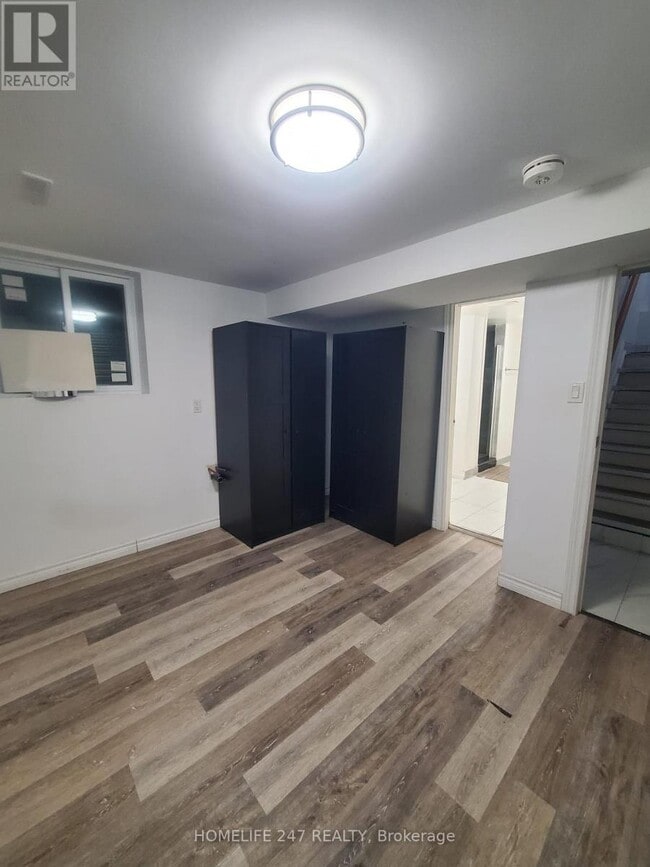 Photo du bâtiment - 6 Stonecrop Ln