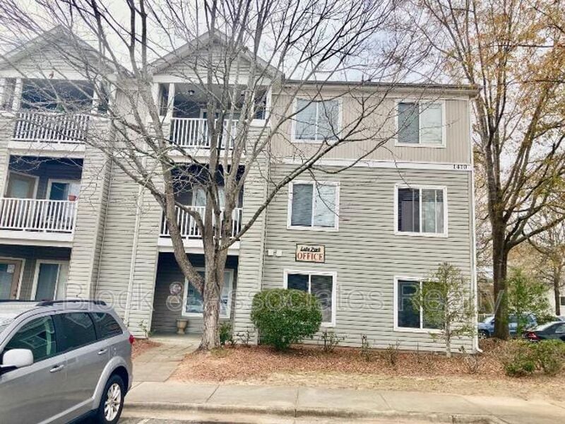 1410 Collegiate Cir Unit Room B, Raleigh, NC 27606 Condo for Rent in