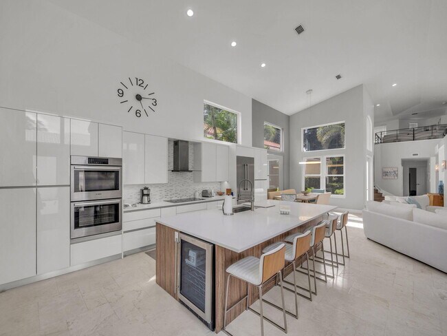 Foto del edificio - 102 Sunset Bay Dr