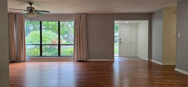 Foto del edificio - 10188 SW 53rd Ct