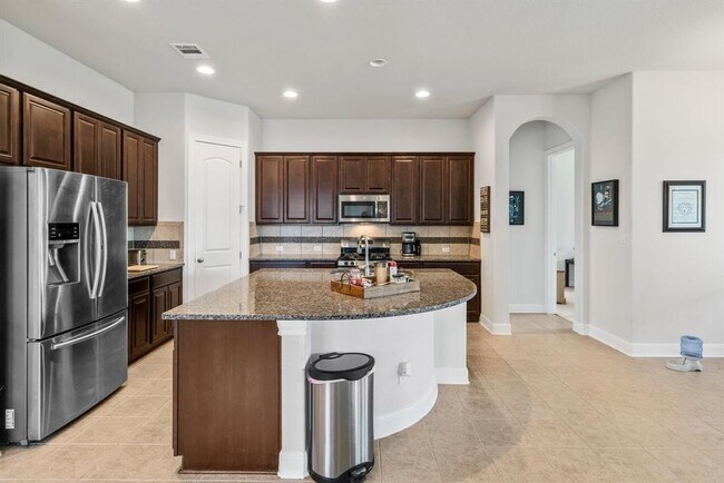 Foto del edificio - 2613 Sorano Cv