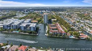 Foto del edificio - 3200 Port Royale Dr N