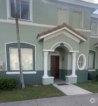 Building Photo - 2466 SE 15th Pl