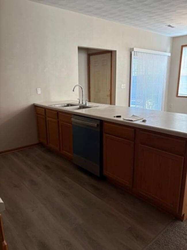 Building Photo - 10310 Clearwing Ln