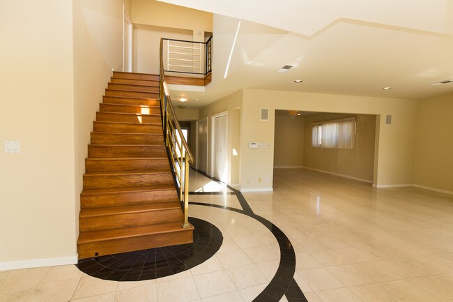 Foto del edificio - 811 23rd St