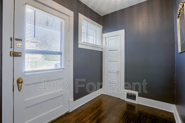 Building Photo - 801 N 35th St
