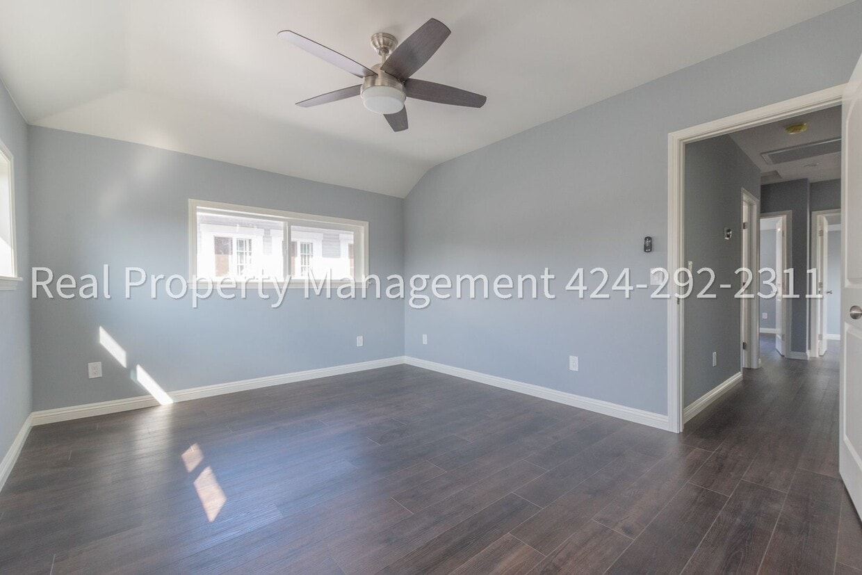 Photo - Dont miss out this 4 Bed 2 bath