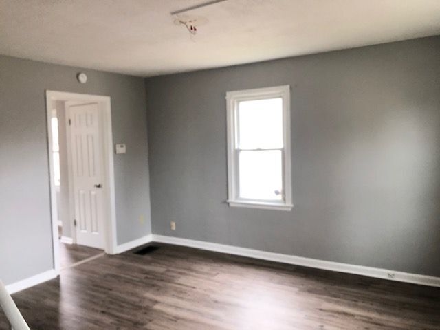 Building Photo - 2815-2817 Vanderberg Avenue - 2817