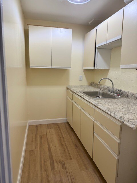 Foto del edificio - 10 Holland Rd