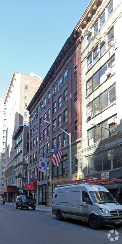 Foto del edificio - 149-155 W 24th St