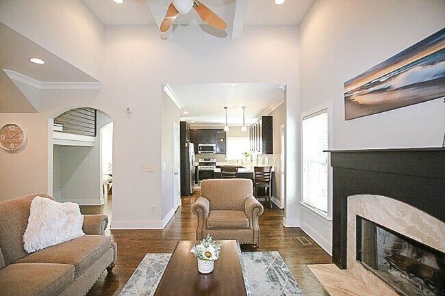 Foto del edificio - 1285 Martin St SE
