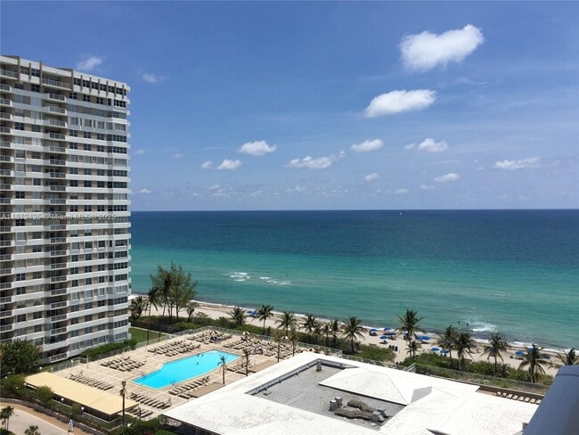 Building Photo - 1980 S Ocean Dr