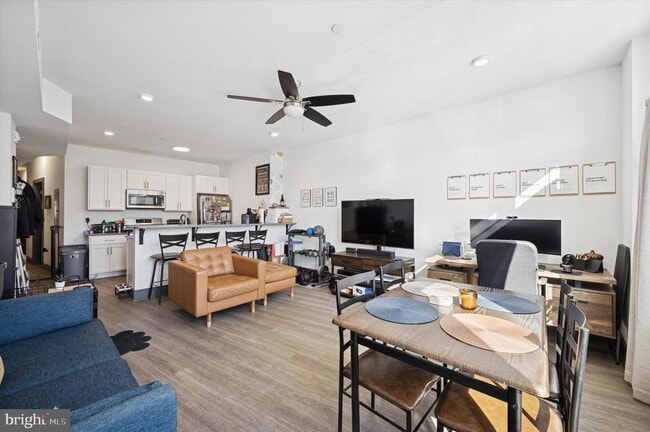 Foto del edificio - 124 Levering St