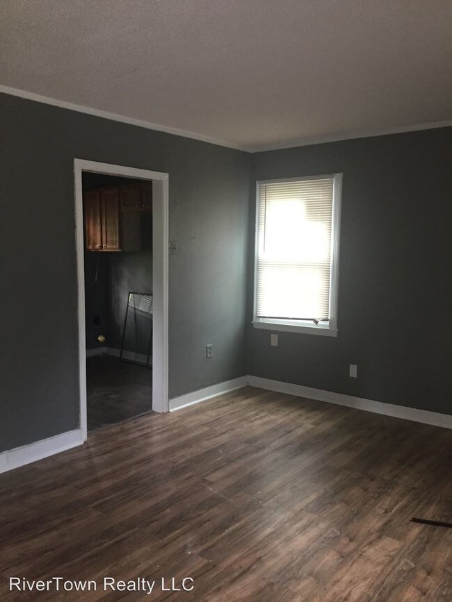 Building Photo - 2 br, 1 bath House - 4067 Leroy Avenue