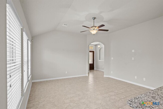 Foto del edificio - 5642 Meadow Sky