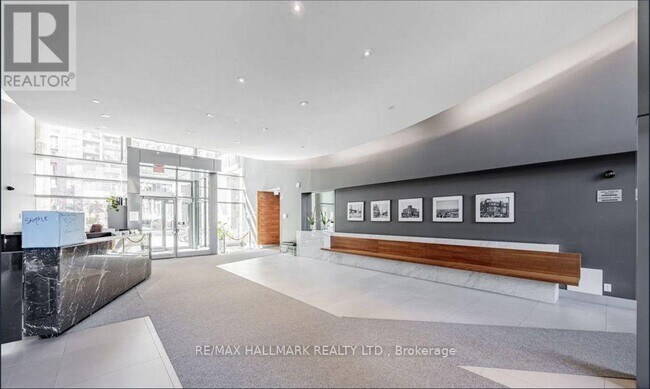 Building Photo - 68 Abell St