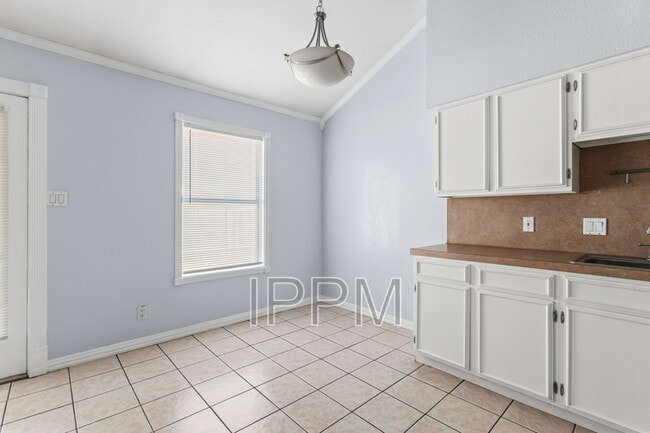 Foto del edificio - 4217 S Houston Dr