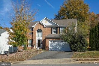 Building Photo - 2958 Myrtlewood Dr