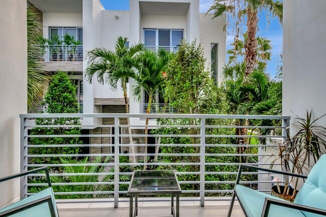 Foto del edificio - 4010 NW 18th Way