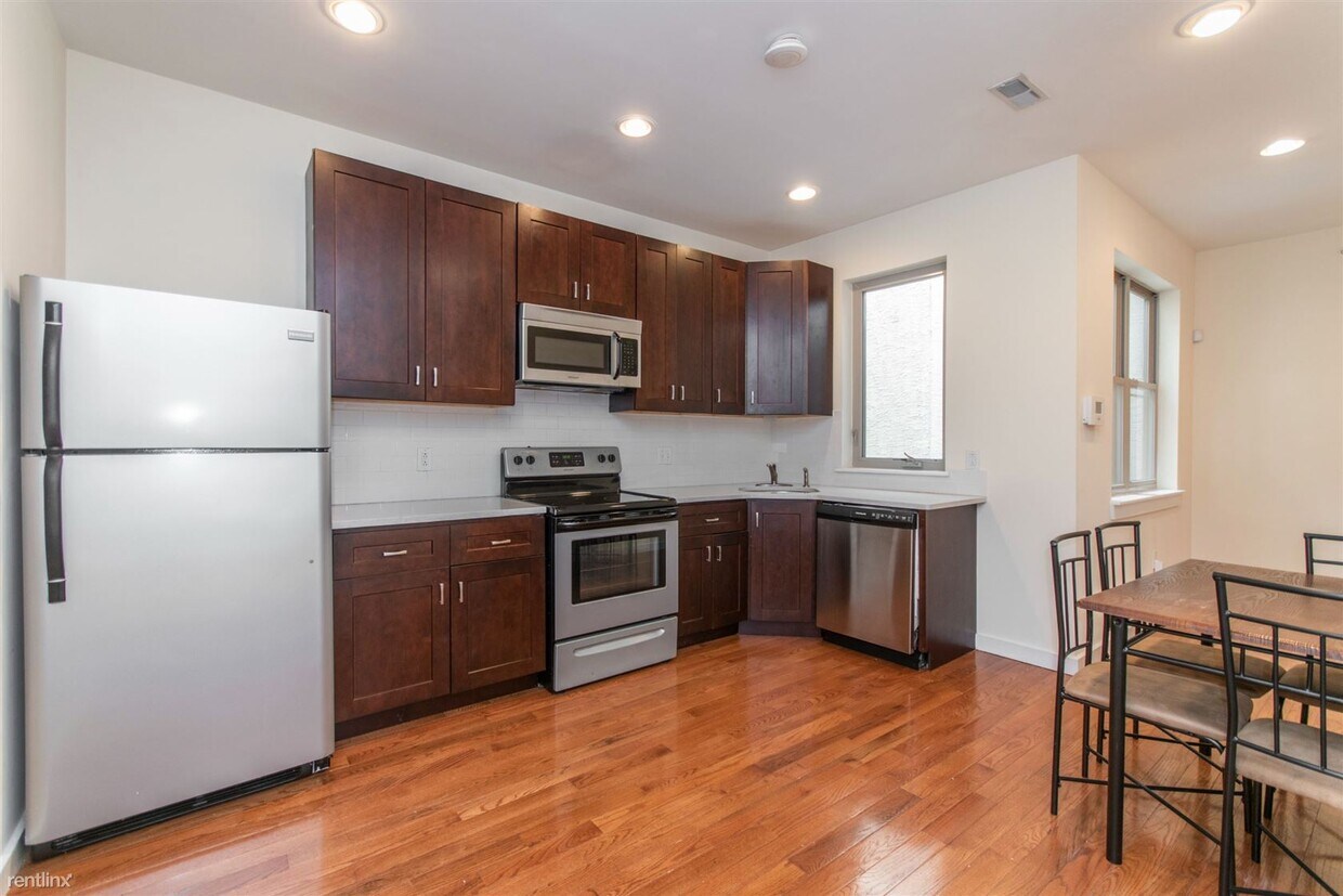 4 br, 4 bath Duplex 1614 N SYDENHAM ST U... Townhome Rentals in Philadelphia PA