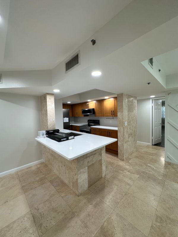 Foto del edificio - 3143 Clint Moore Rd