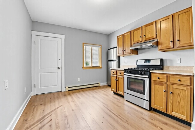Building Photo - 38 Fairmount Ave