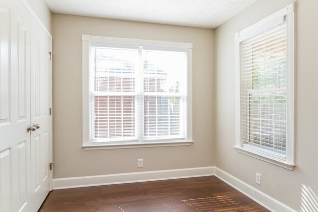 Building Photo - 2745 Portside Ct