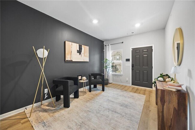 Foto del edificio - 7122 Chara Ln