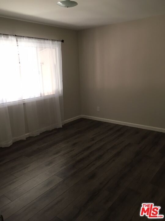 Building Photo - 9120 Amboy Ave