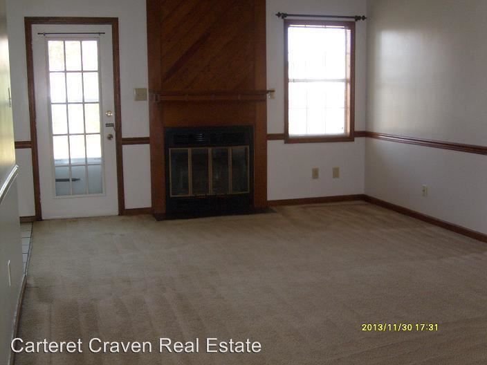Building Photo - 413 Cottonwood Ct
