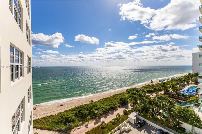 Building Photo - 6917 Collins Ave