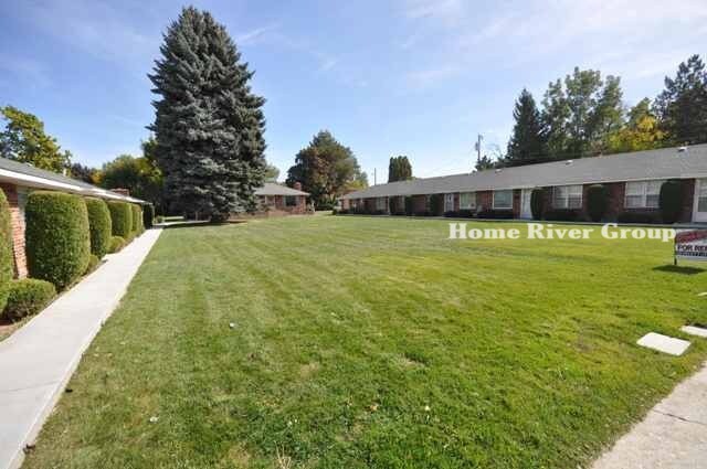 Primary Photo - 2117 S Kimball Ave