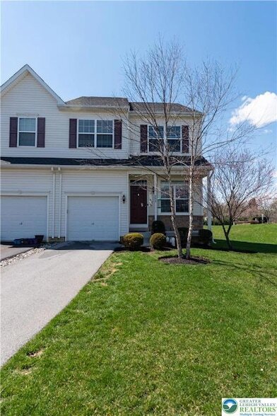 Primary Photo - 955 King Way